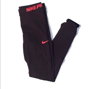 Nike Women's Pro Hyperwarm Training Tights, small